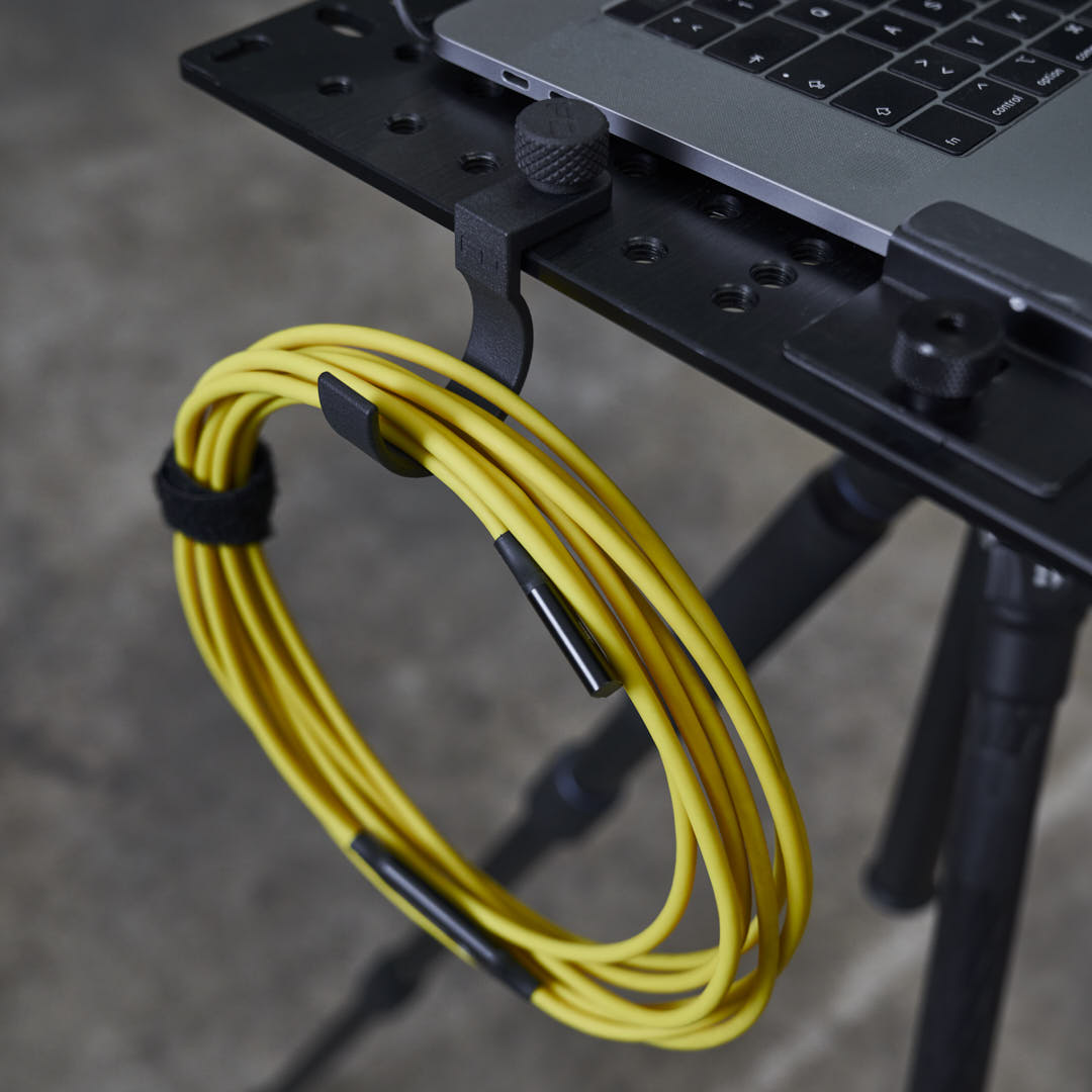 Digiplate Hook