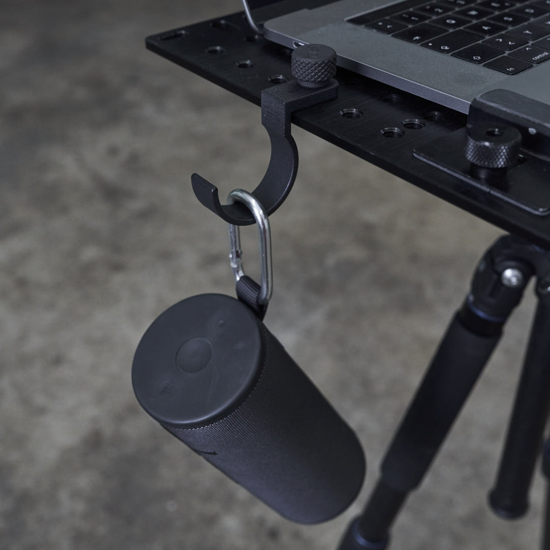 Digiplate Hook