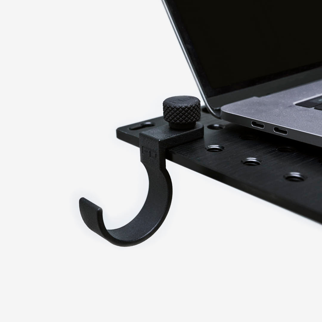 Digiplate Hook