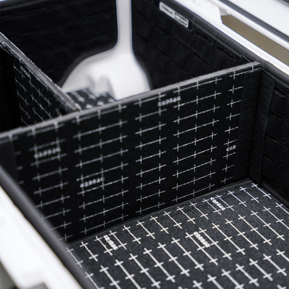 GRID DIVIDE Carry-On Expansion Short